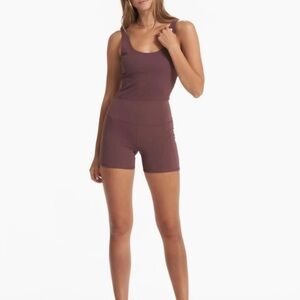 VUORI Chestnut Brown Studio Onesie Active Workout Ribbed Pocket Shorts Size L